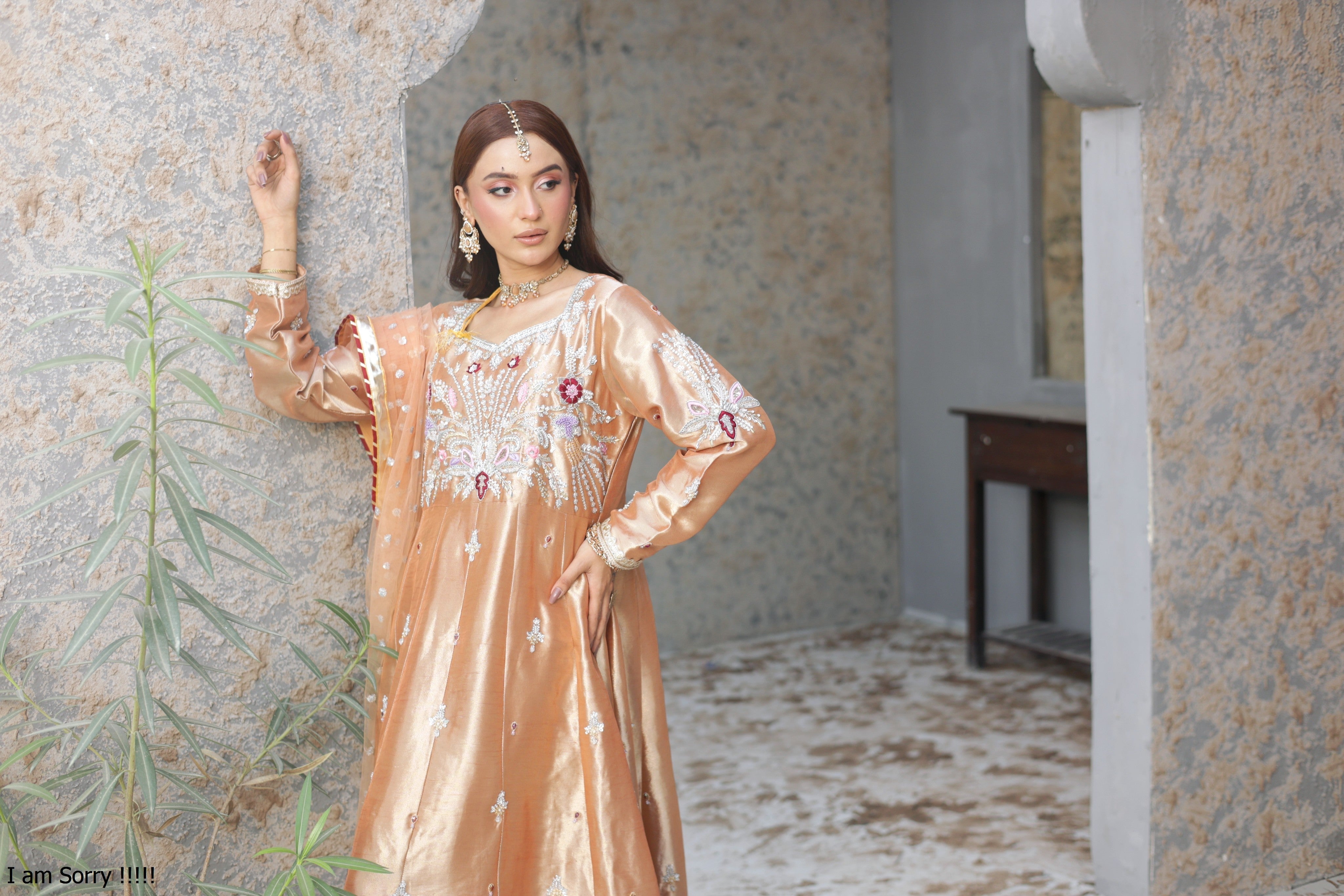 Opaline Peach —